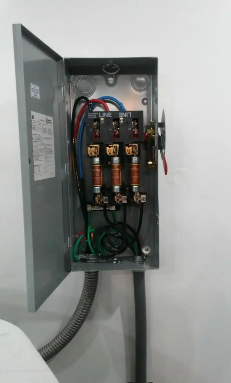 Three-phase disconnect switch installed for Electrical Wiring & Rewiring in Madison Heights